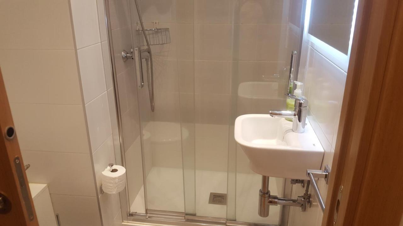 Apartamento Amplio Y Central A Pie De Playa La Concha San Sebastian Luaran gambar