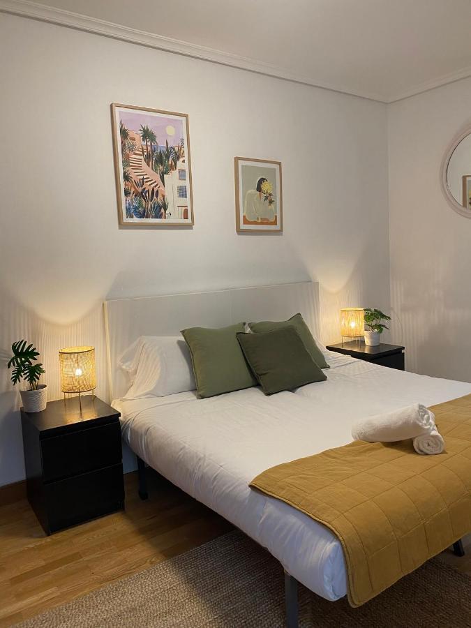 Apartamento Amplio Y Central A Pie De Playa La Concha San Sebastian Luaran gambar